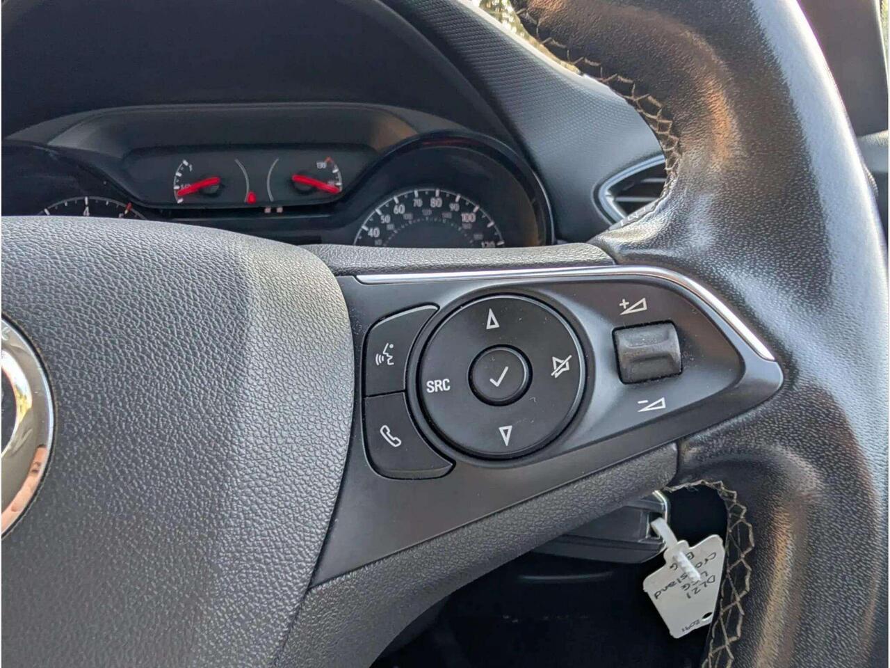 Vauxhall Crossland DL21LFG