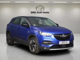 Vauxhall Grandland X LO68DZJ