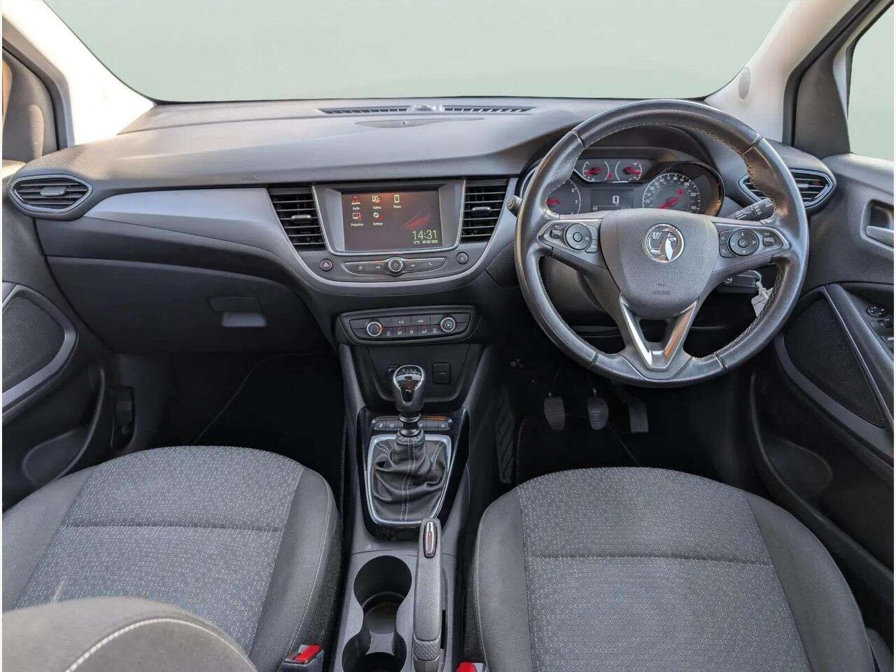 Vauxhall Crossland DL21LFG