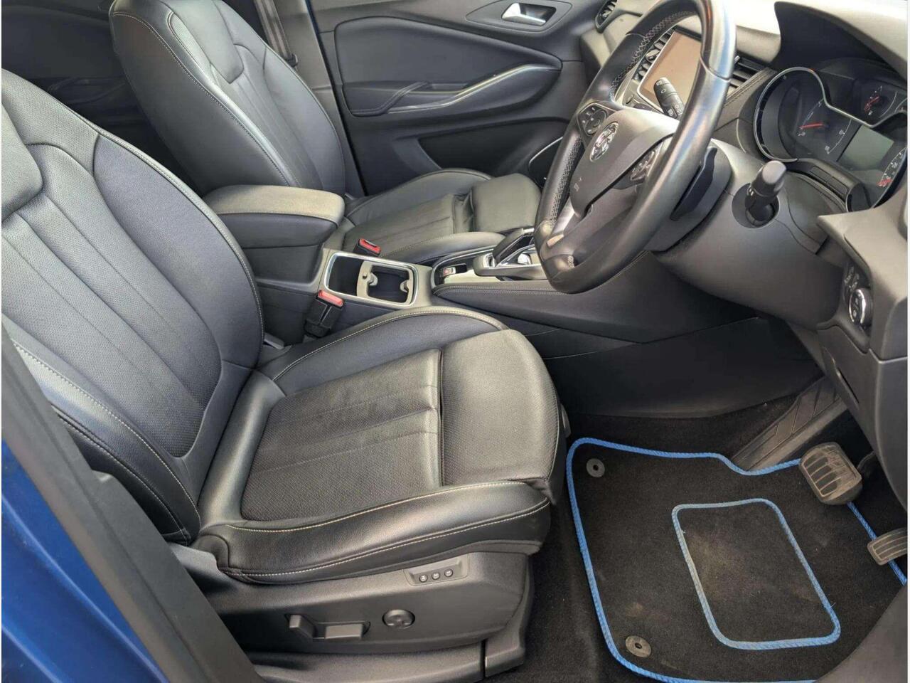 Vauxhall Grandland X DN70OWA Vauxhall Grandland X DN70OWA