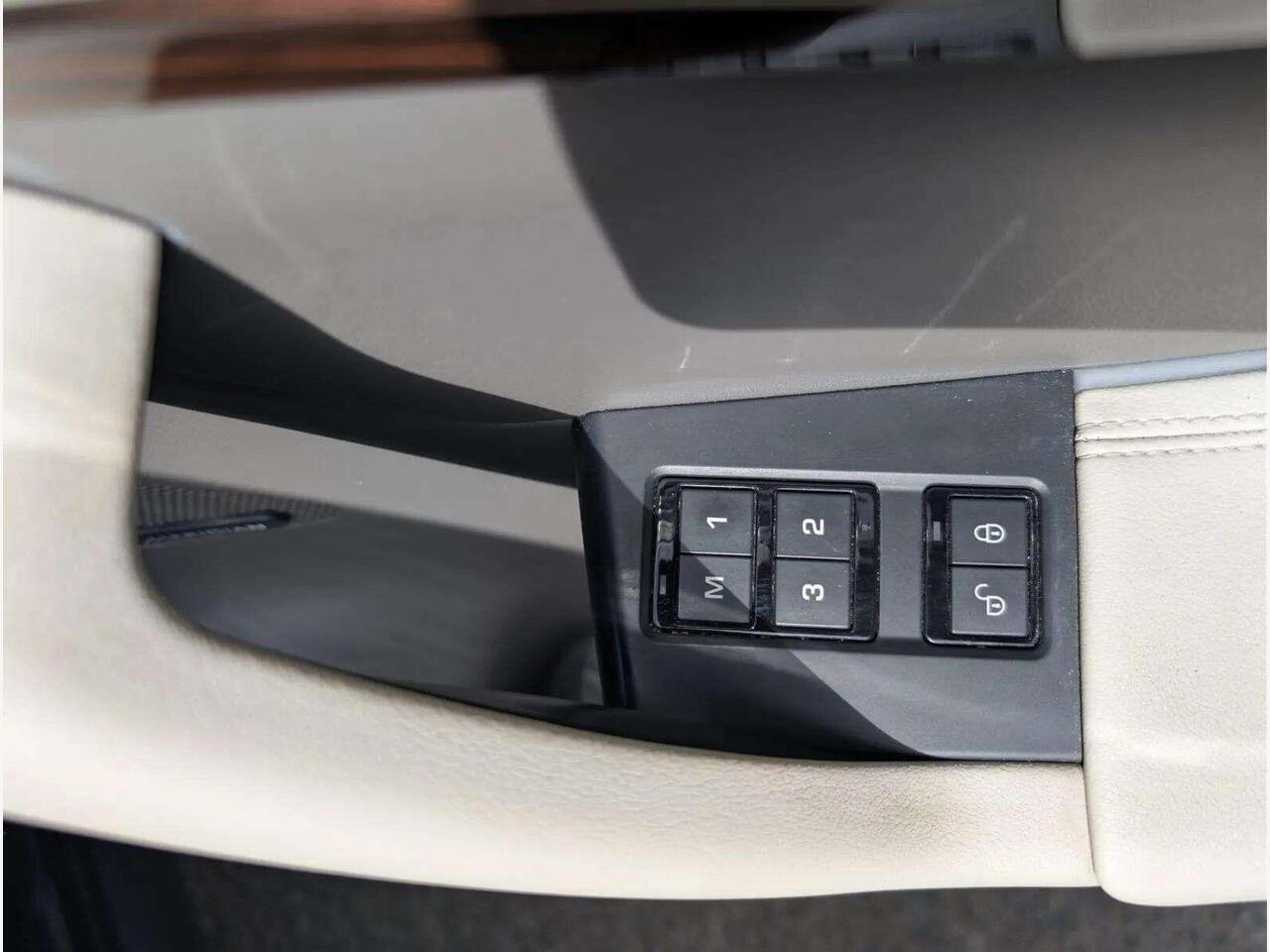 Jaguar F-PACE PJ17JUE