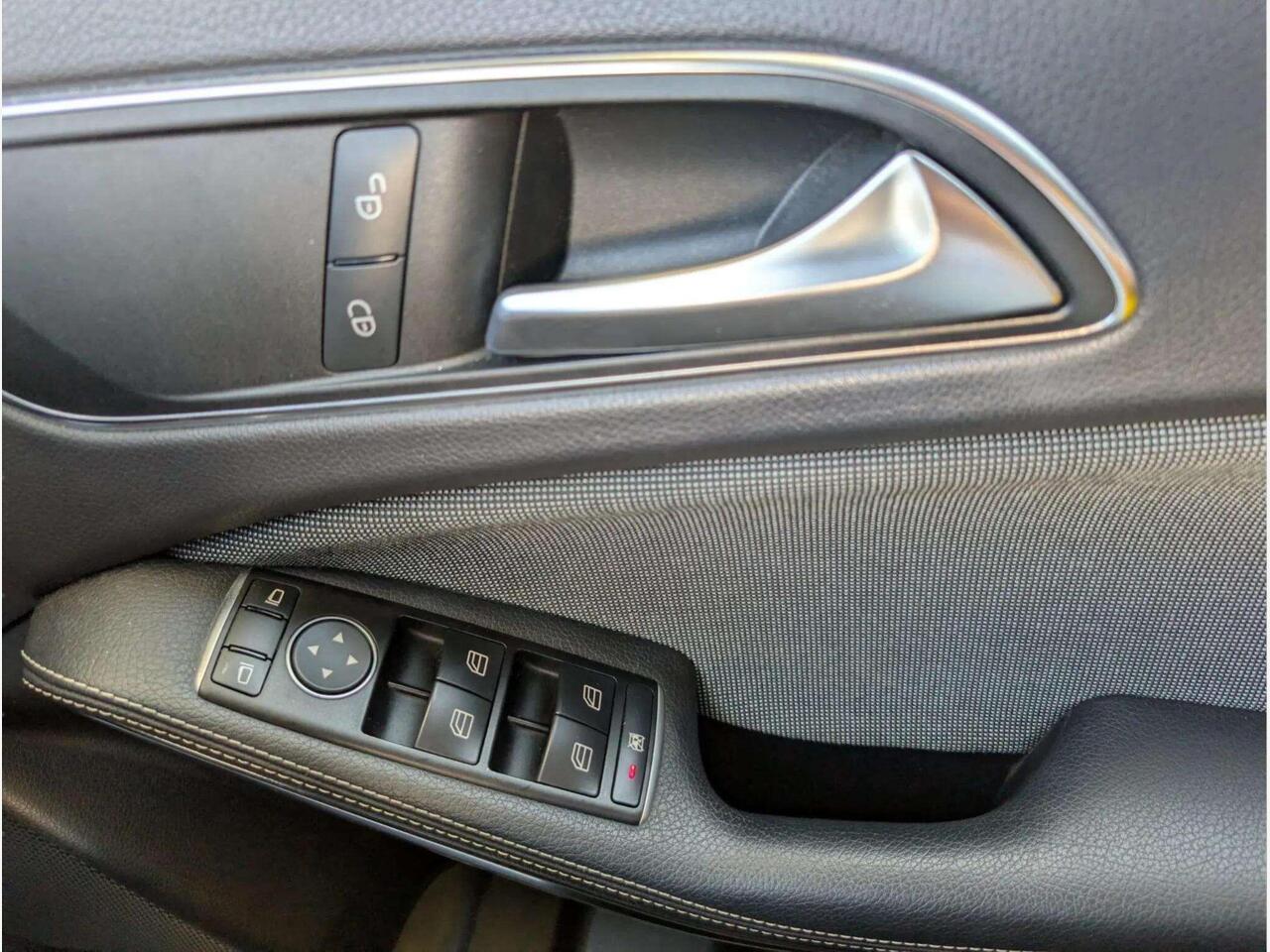 Mercedes-Benz A Class AK64TNE Mercedes-Benz A Class AK64TNE