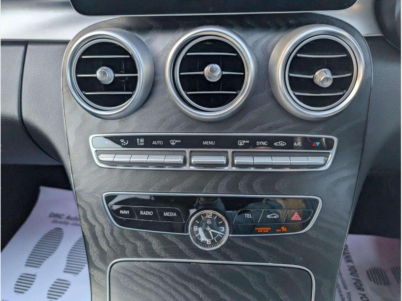 Mercedes-Benz C Class KM69GHB