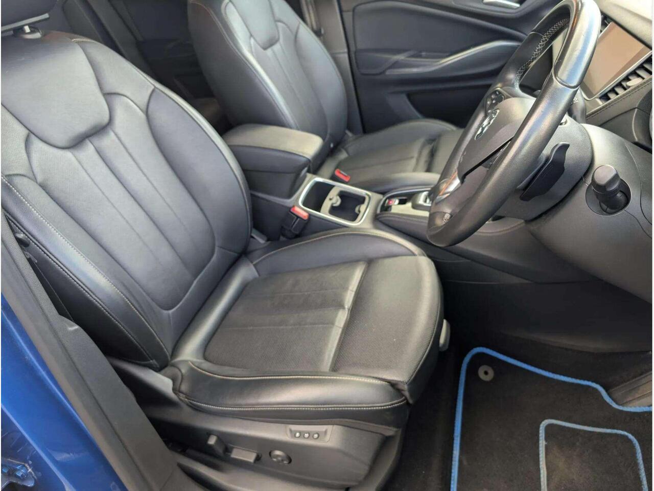 Vauxhall Grandland X DN70OWA Vauxhall Grandland X DN70OWA