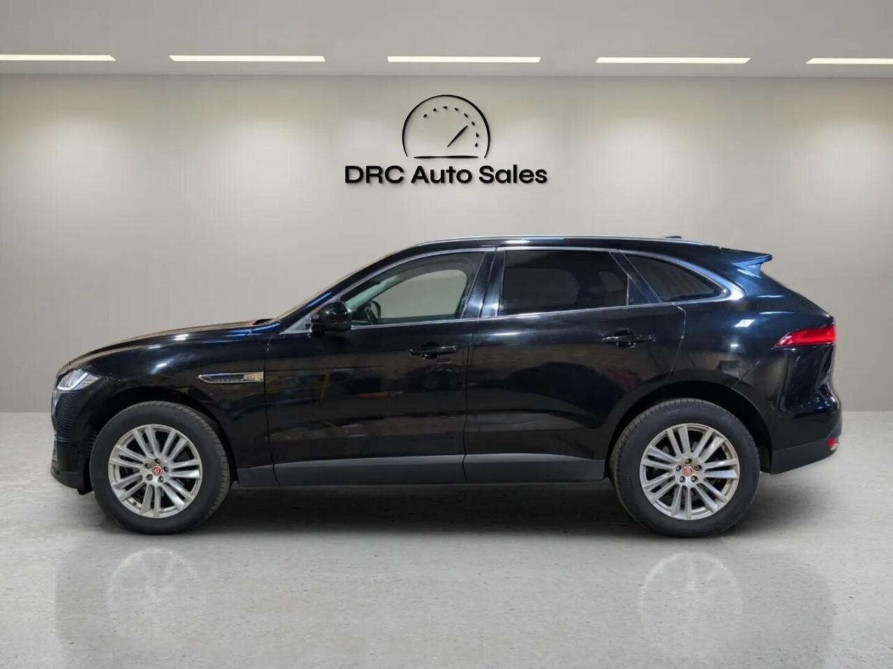 Jaguar F-PACE PJ17JUE