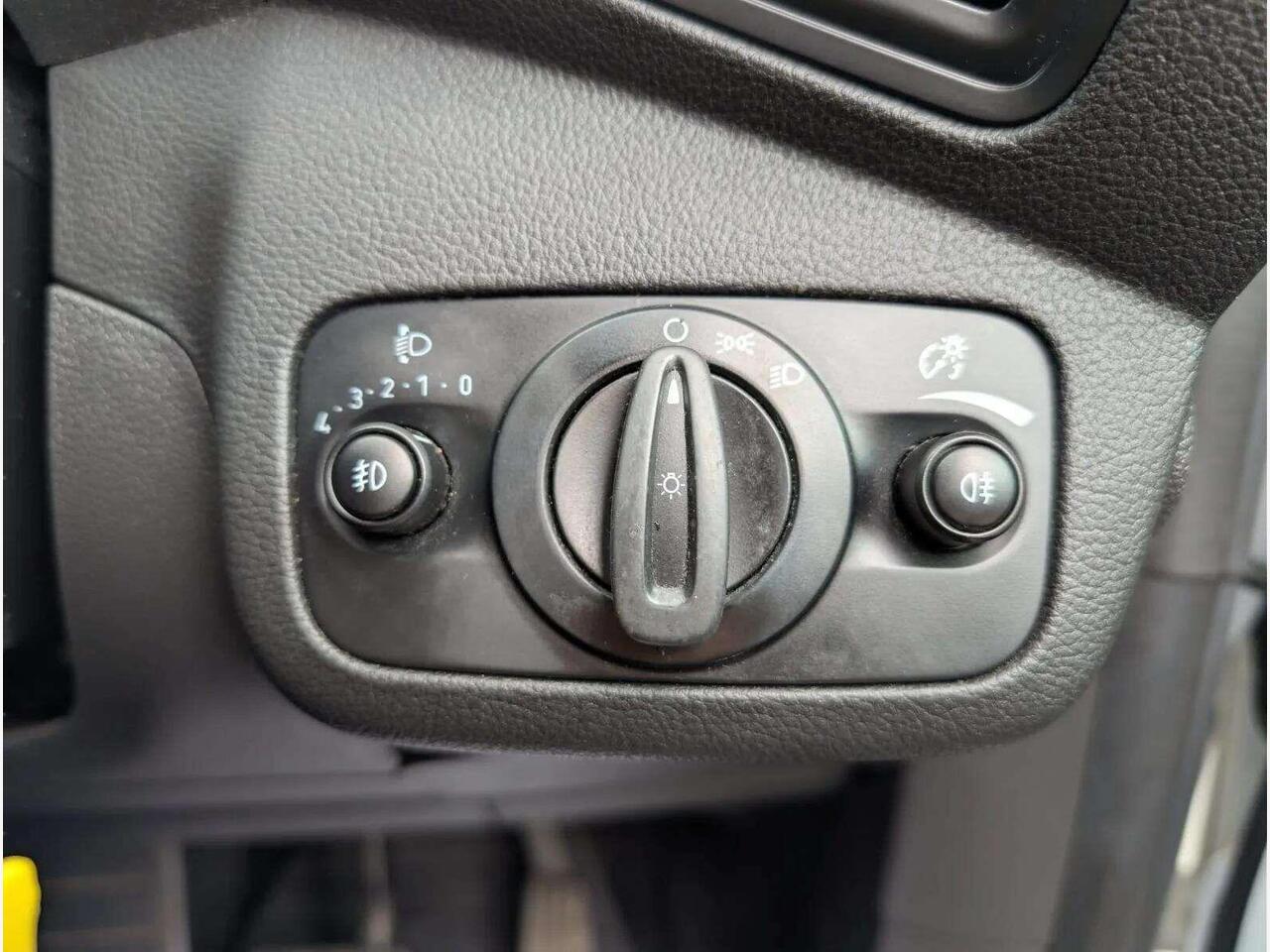 Ford C-Max SB65EOH
