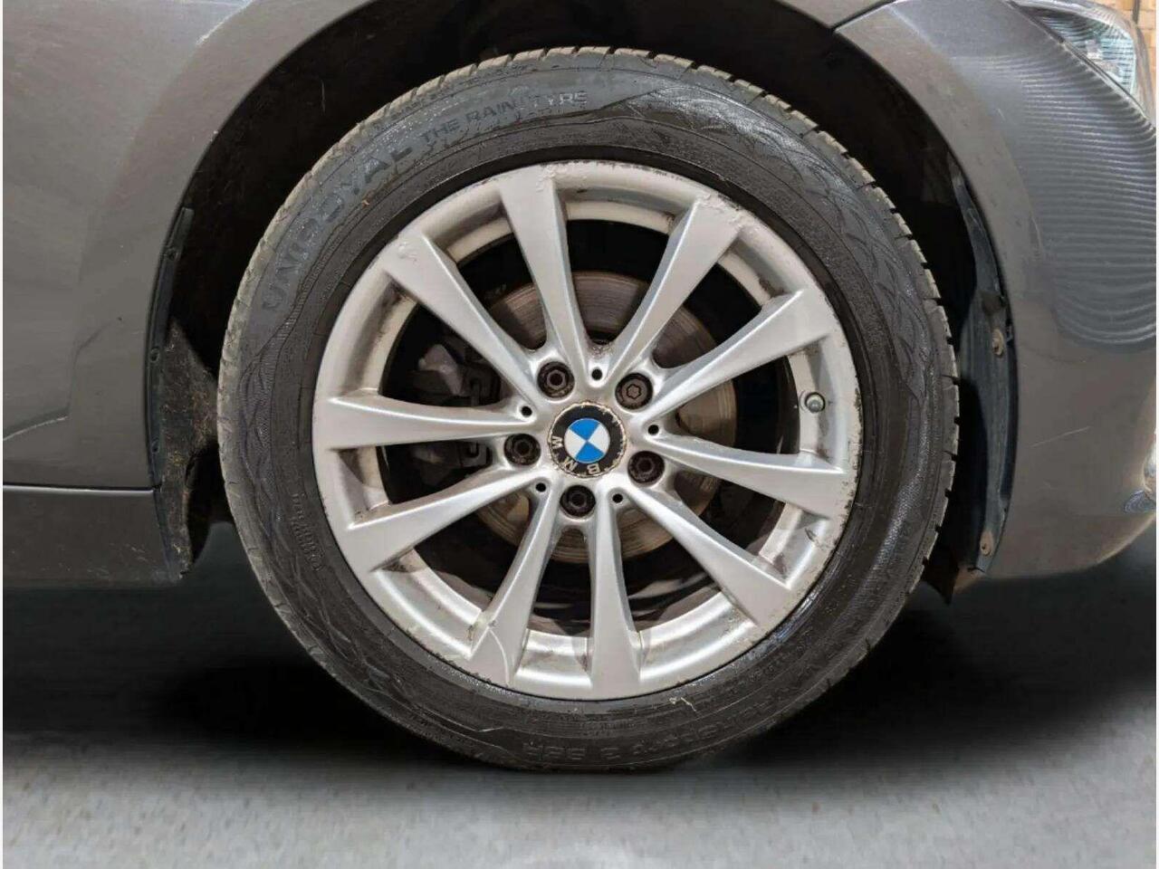 BMW 3 Series AO66YZX BMW 3 Series AO66YZX