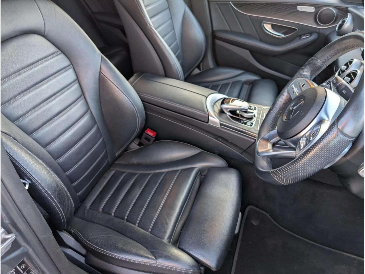 Mercedes-Benz C Class KM69GHB