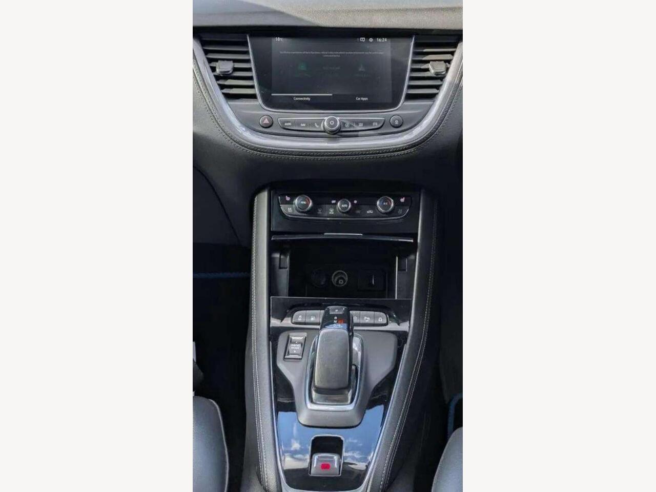 Vauxhall Grandland X DN70OWA Vauxhall Grandland X DN70OWA