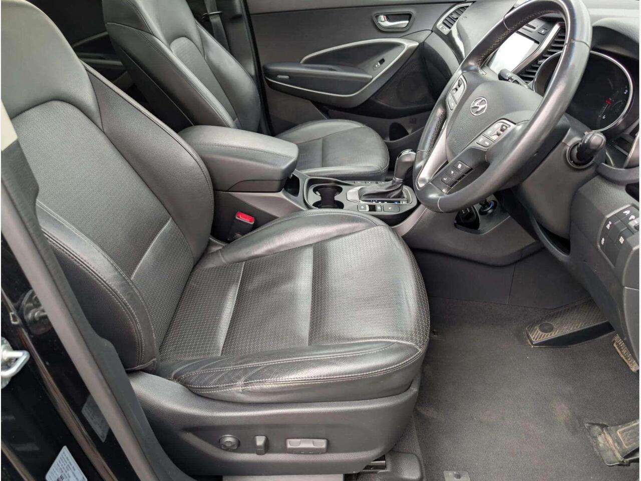 Hyundai Santa Fe KO14MXJ