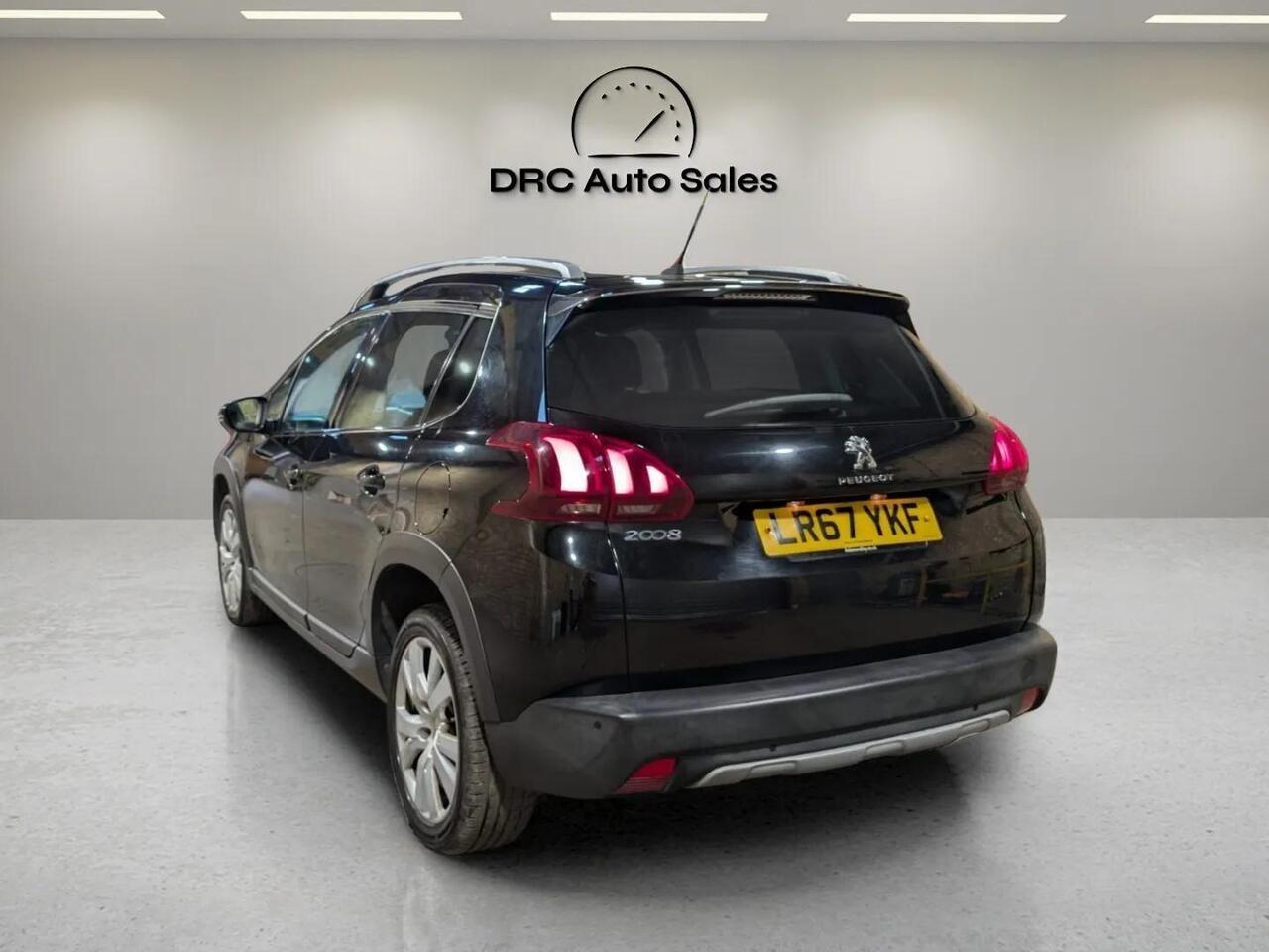 Peugeot 2008 LR67YKF Peugeot 2008 LR67YKF
