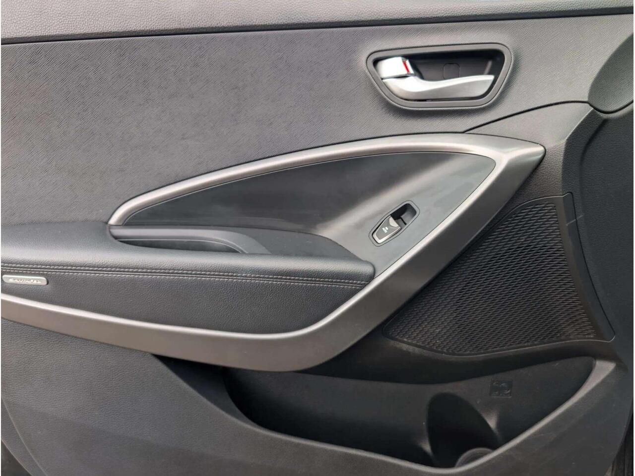 Hyundai Santa Fe KO14MXJ