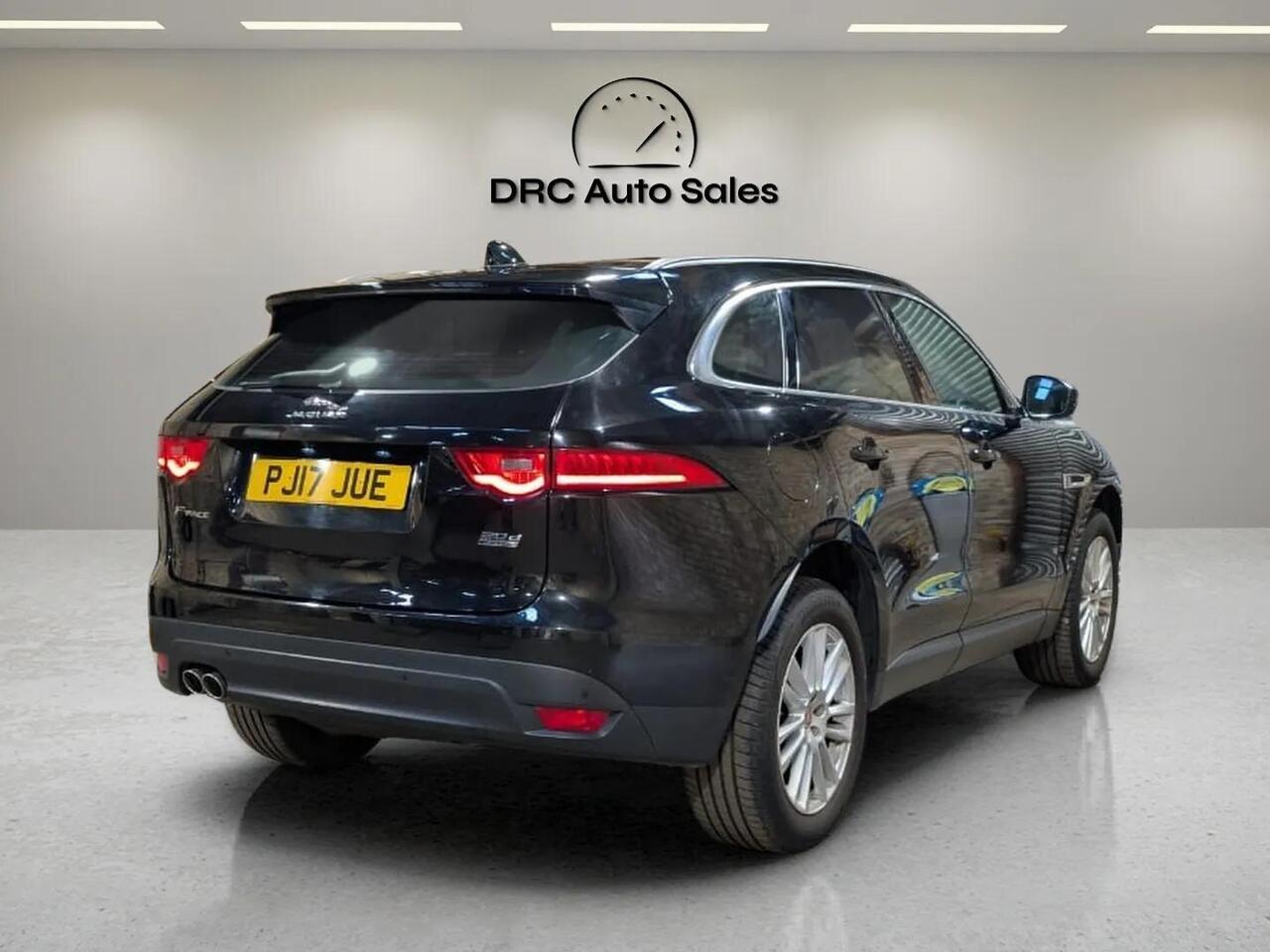 Jaguar F-PACE PJ17JUE