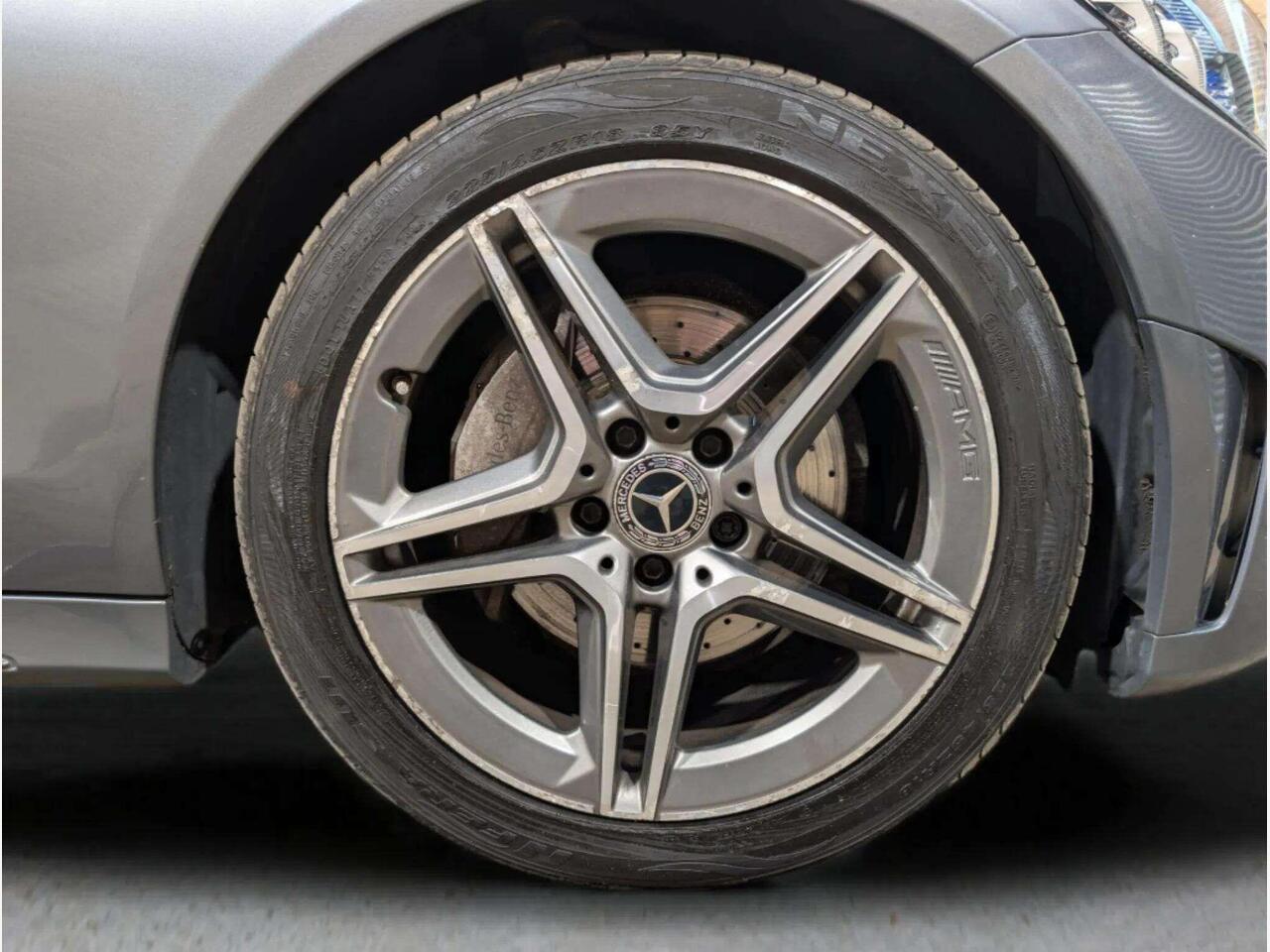 Mercedes-Benz C Class KM69GHB