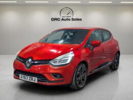 Renault Clio AY67ZRJ