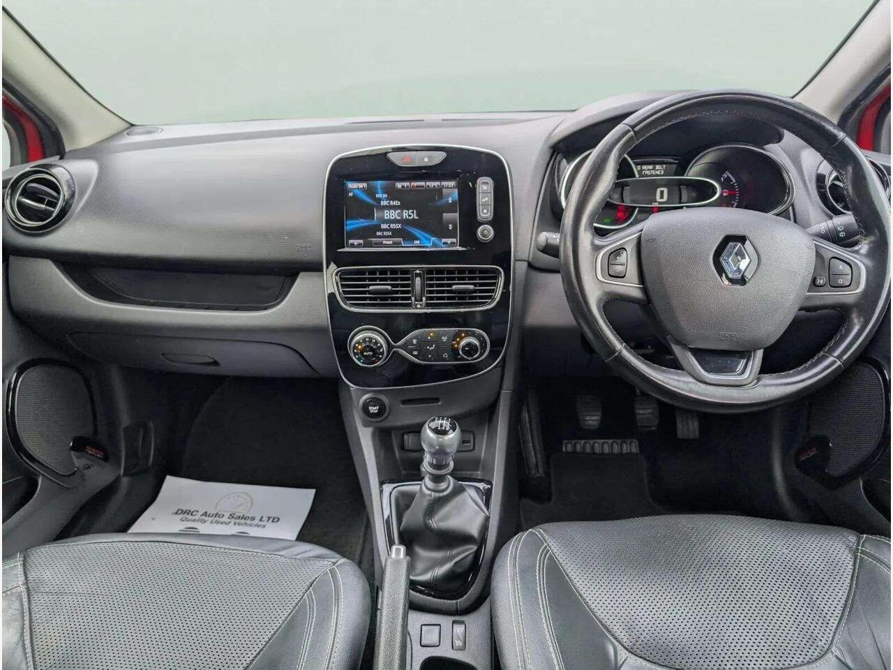 Renault Clio AY67ZRJ