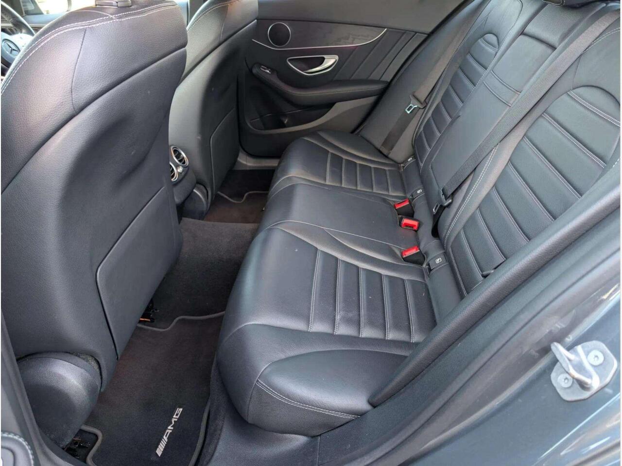 Mercedes-Benz C Class KM69GHB