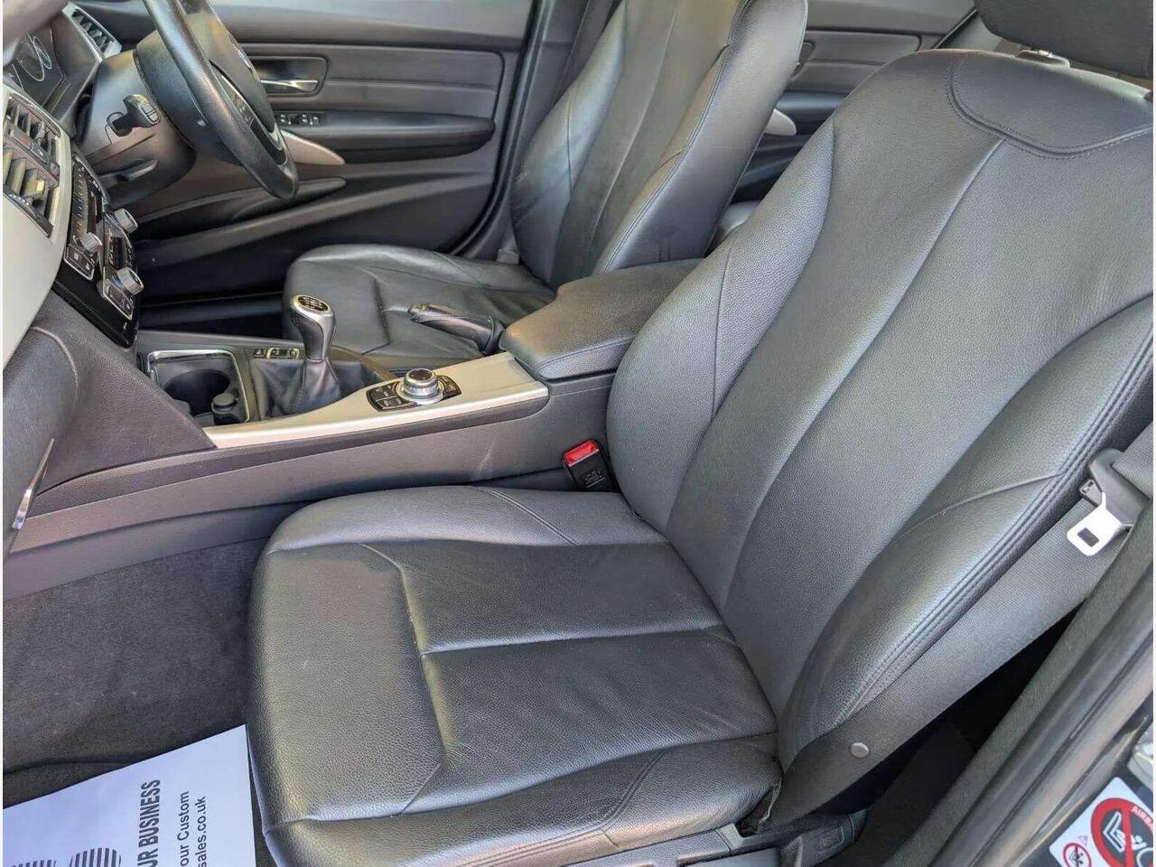 BMW 3 Series AO66YZX BMW 3 Series AO66YZX