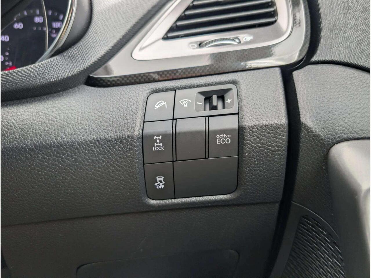 Hyundai Santa Fe KO14MXJ