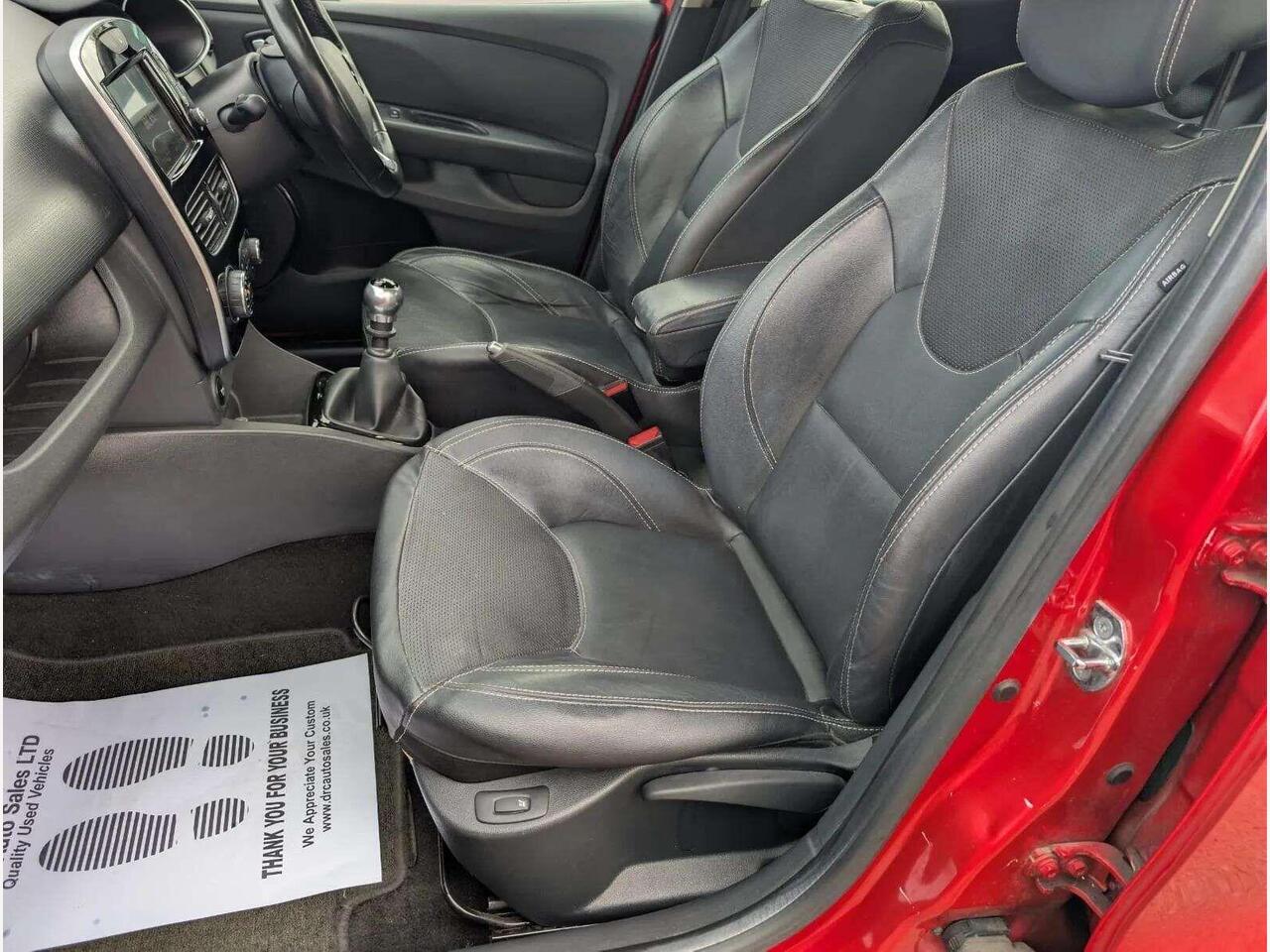 Renault Clio AY67ZRJ