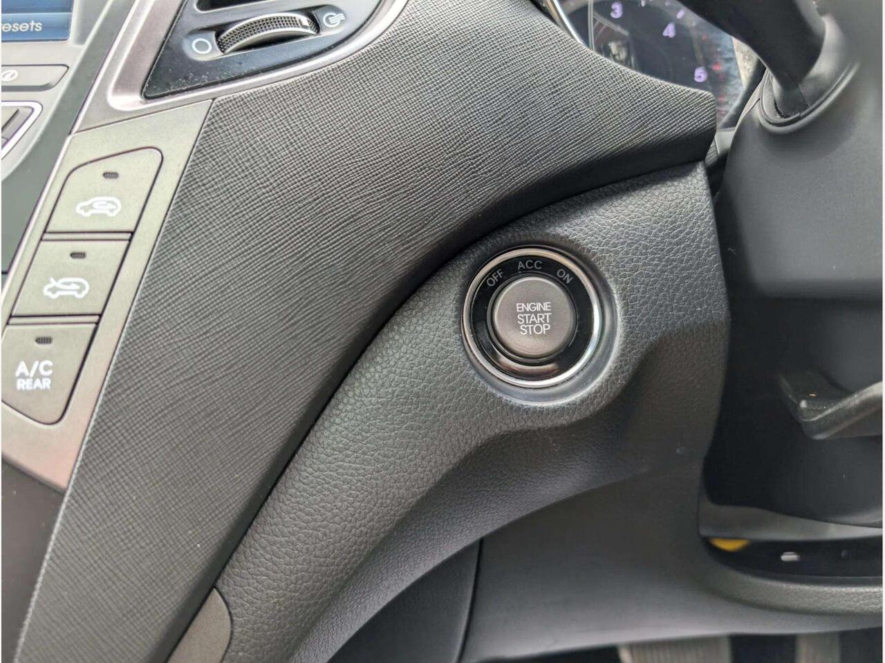 Hyundai Santa Fe KO14MXJ