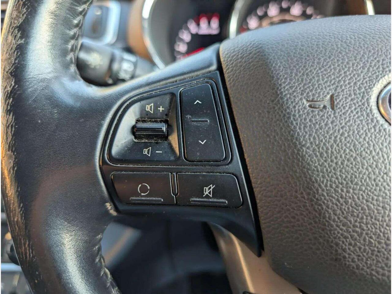 Kia Rio RJ16RJZ