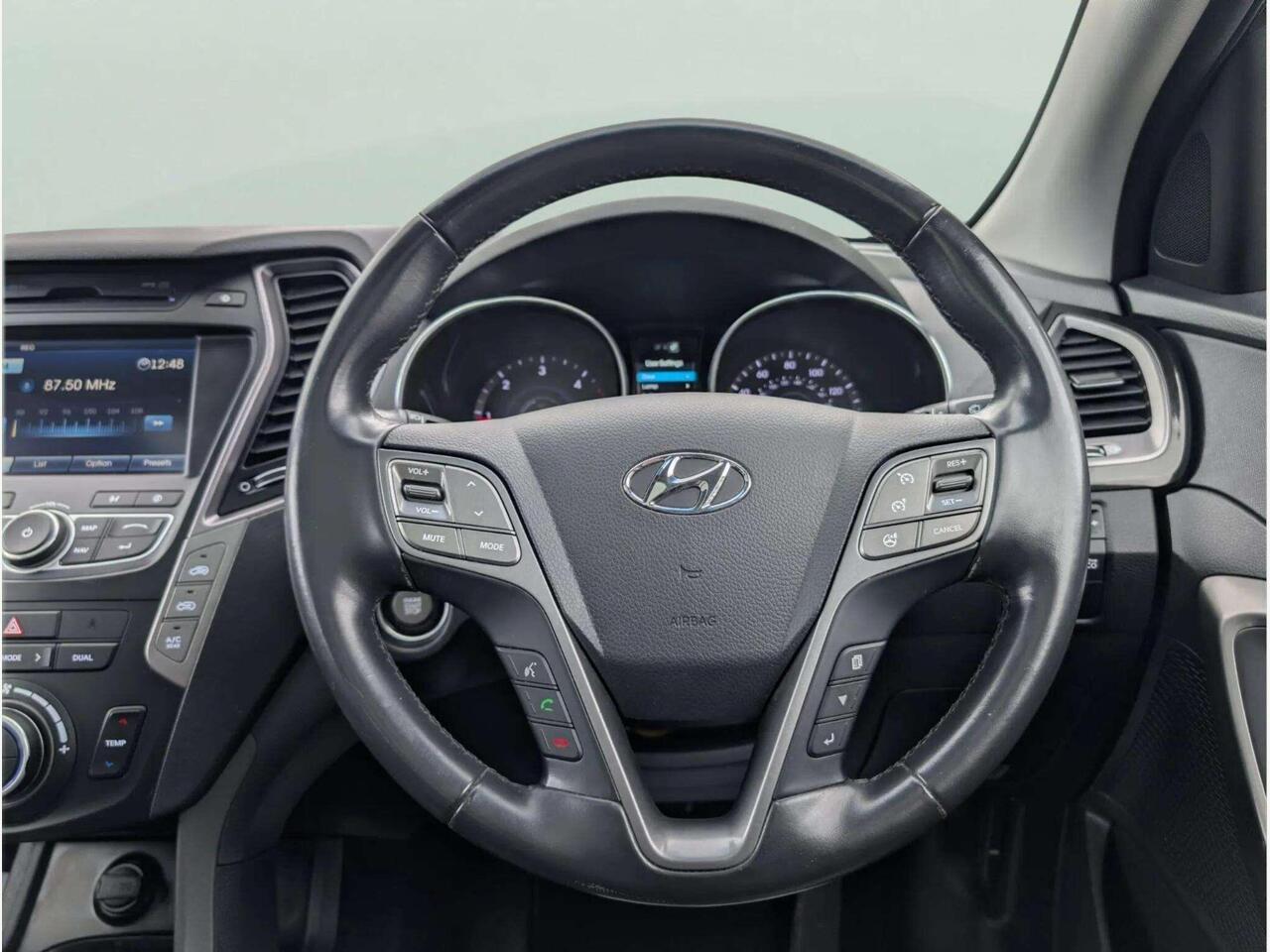 Hyundai Santa Fe KO14MXJ