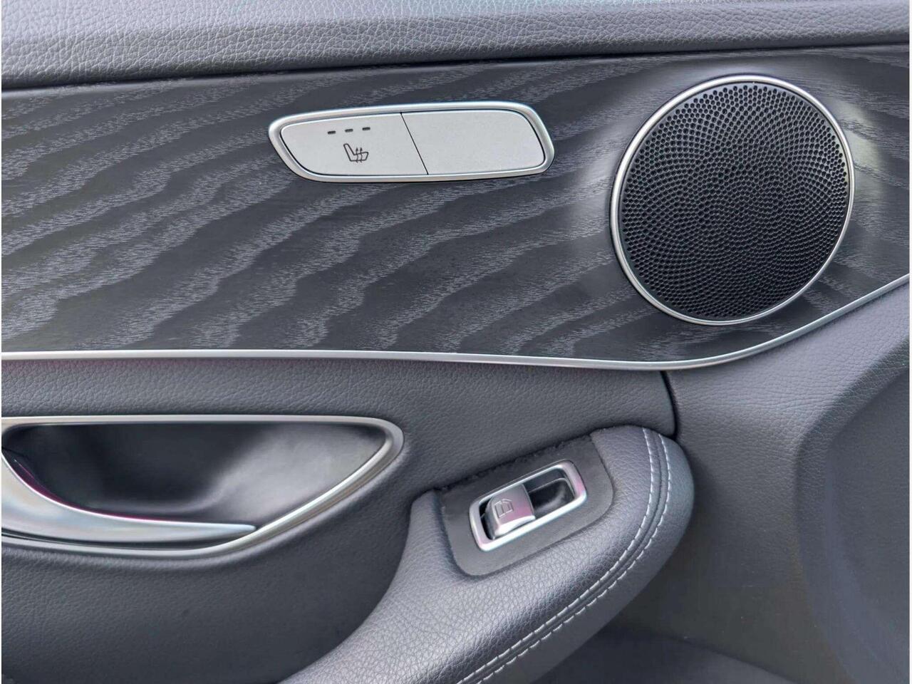 Mercedes-Benz C Class KM69GHB