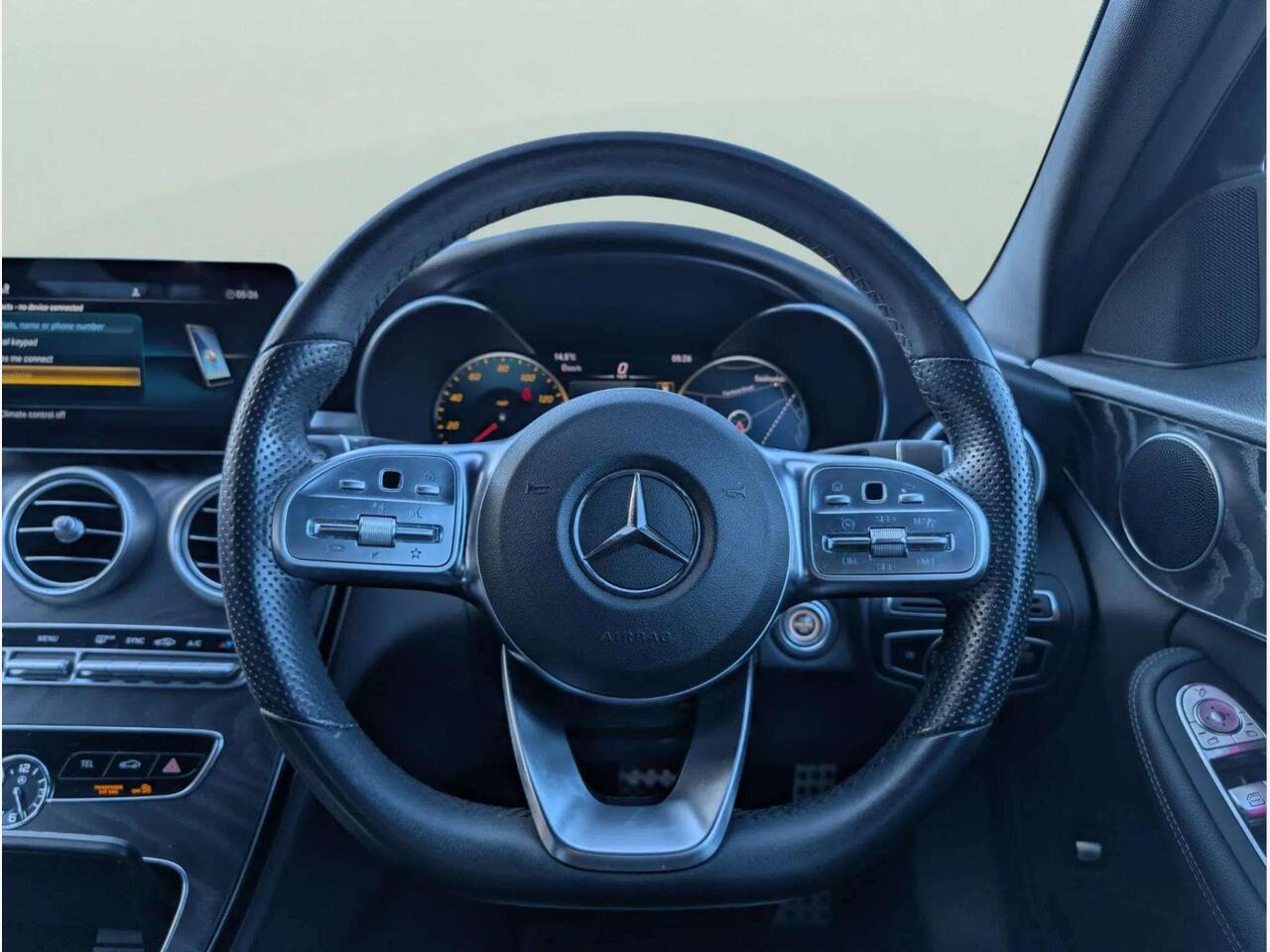 Mercedes-Benz C Class KM69GHB