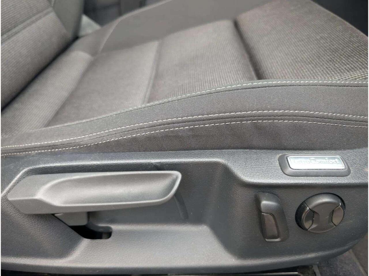 Volkswagen Passat GY67DYA Volkswagen Passat GY67DYA