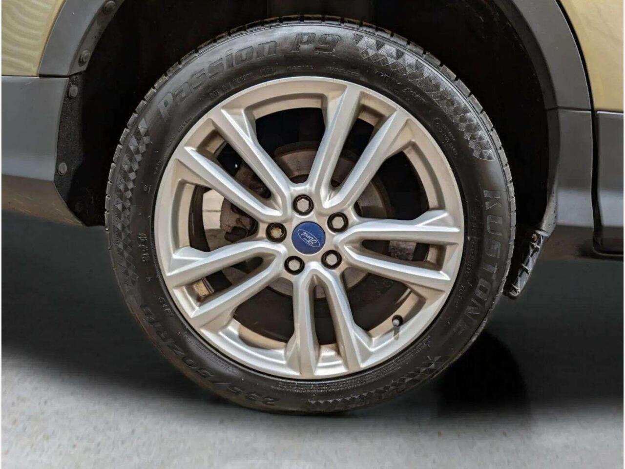 Ford Kuga EA13WRF