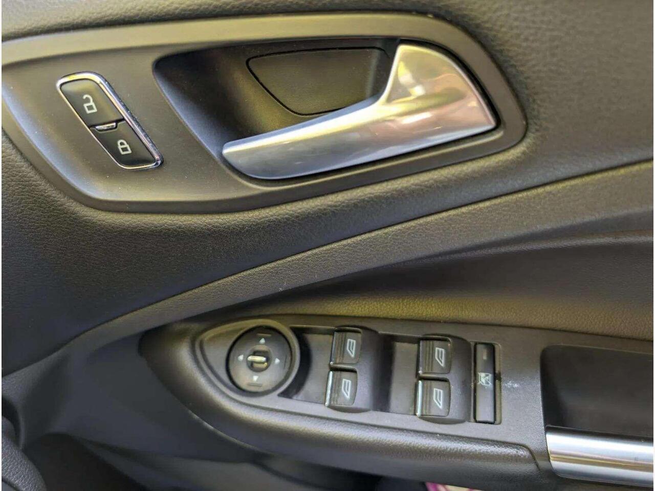 Ford Kuga EA13WRF