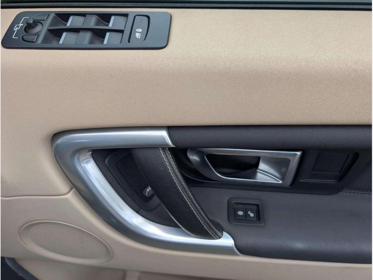 Land Rover Discovery Sport BX68HDU