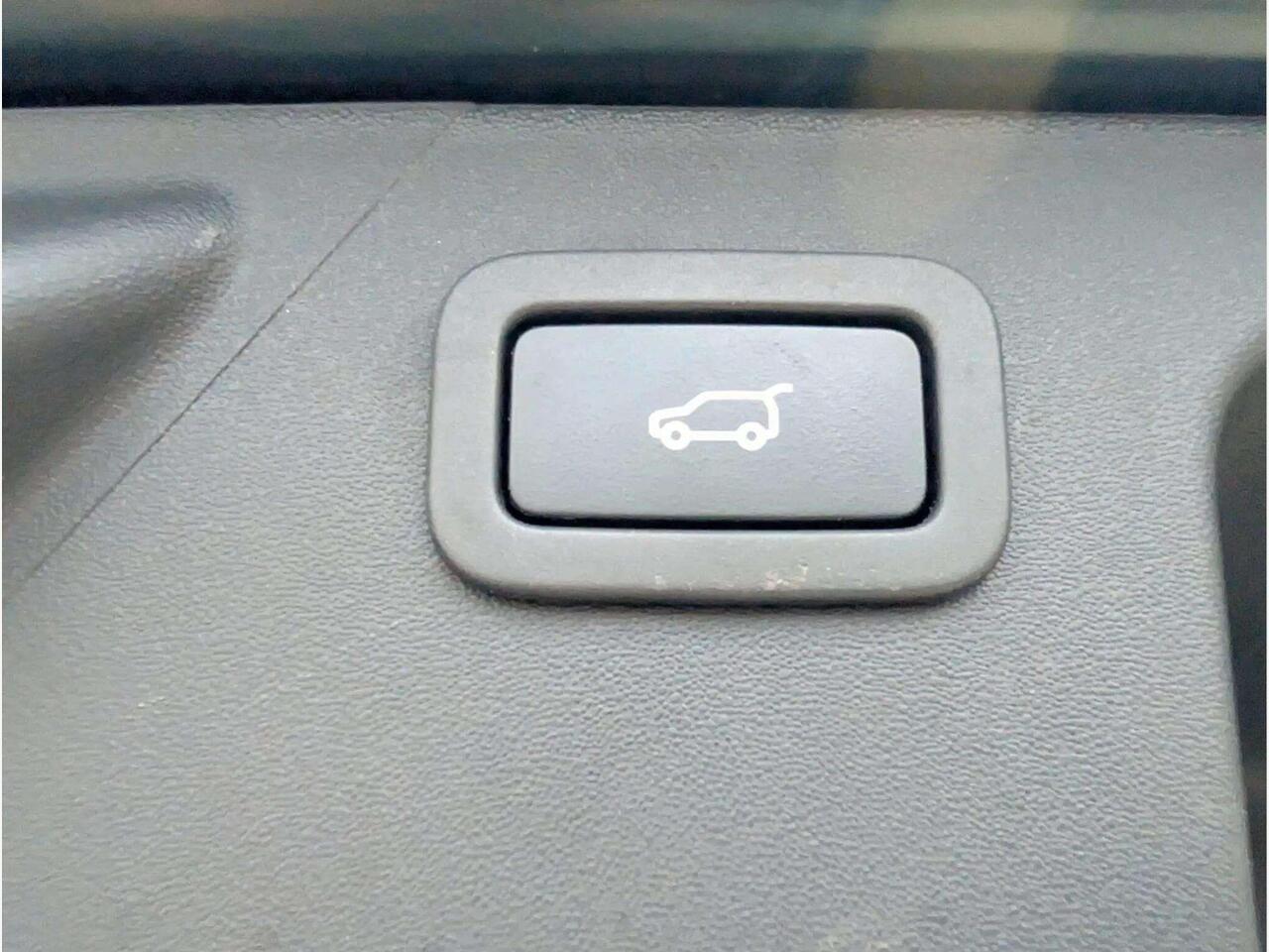 Land Rover Discovery Sport BX68HDU