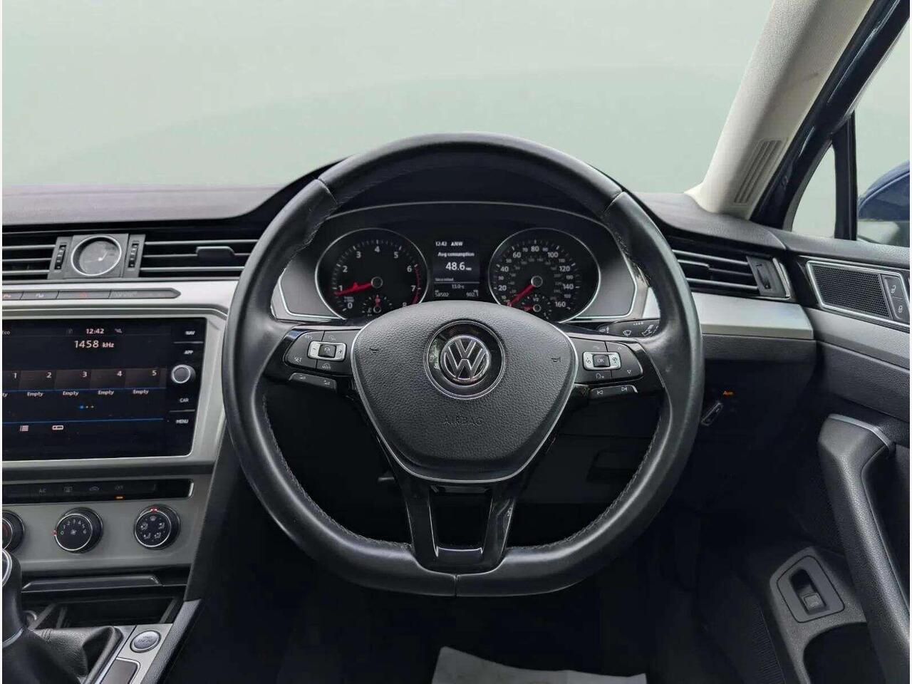 Volkswagen Passat GY67DYA Volkswagen Passat GY67DYA