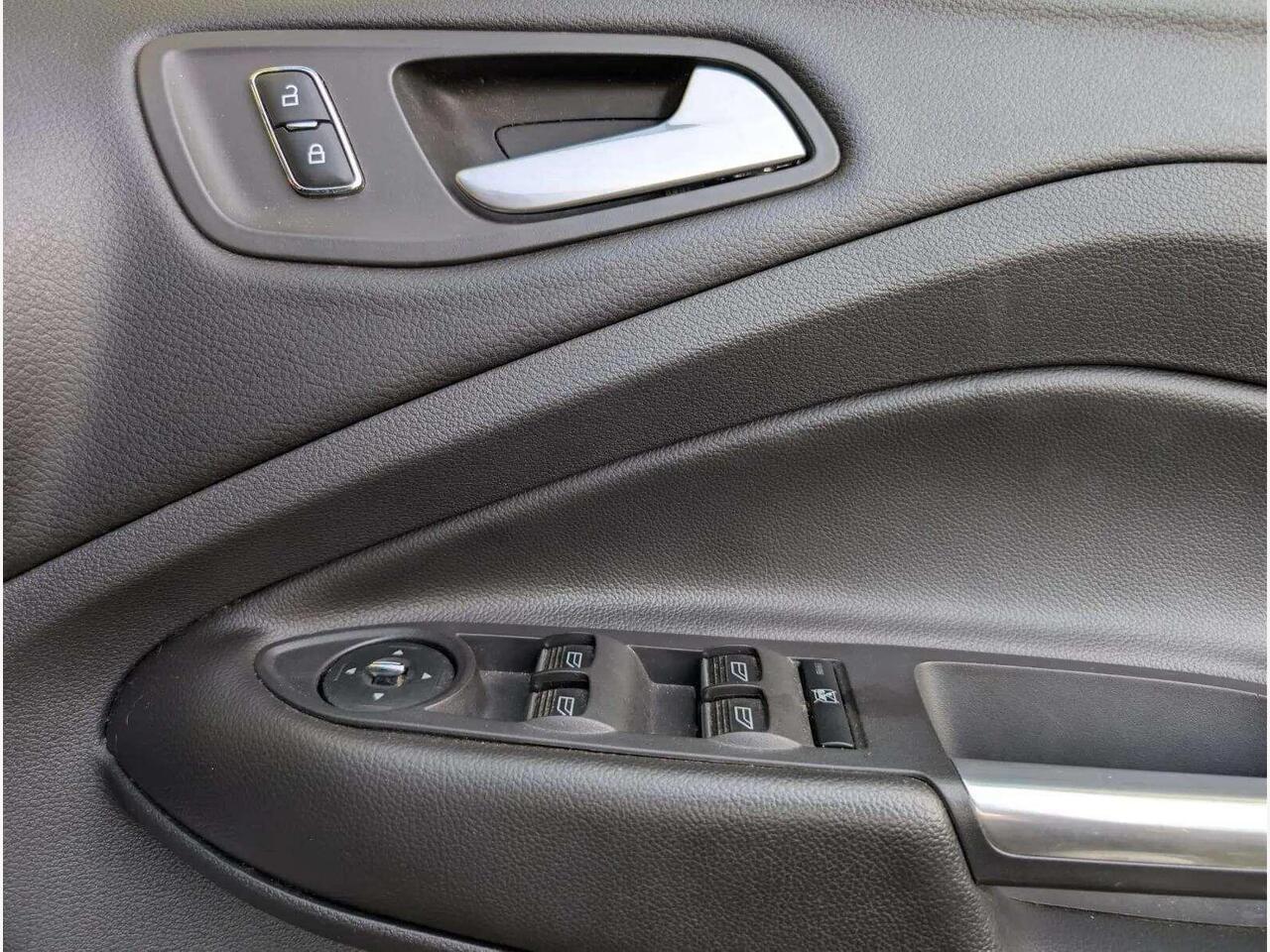 Ford Kuga EA13WRF