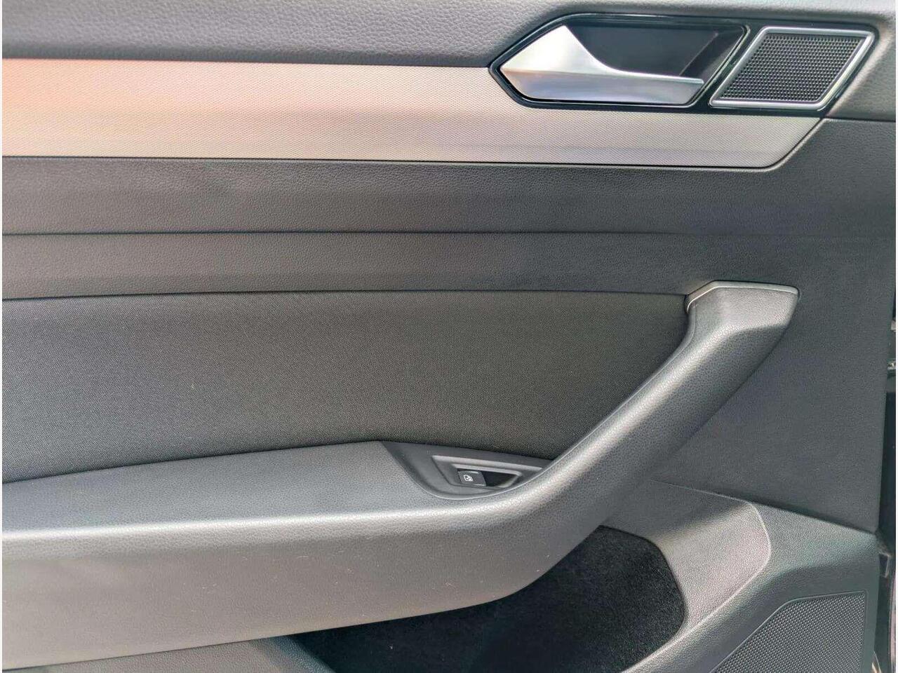 Volkswagen Passat GY67DYA Volkswagen Passat GY67DYA