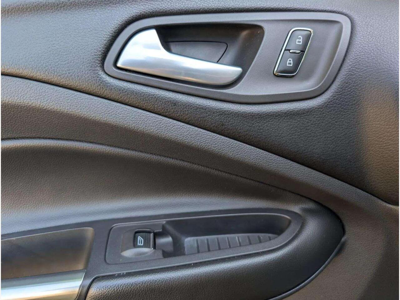 Ford Kuga EA13WRF