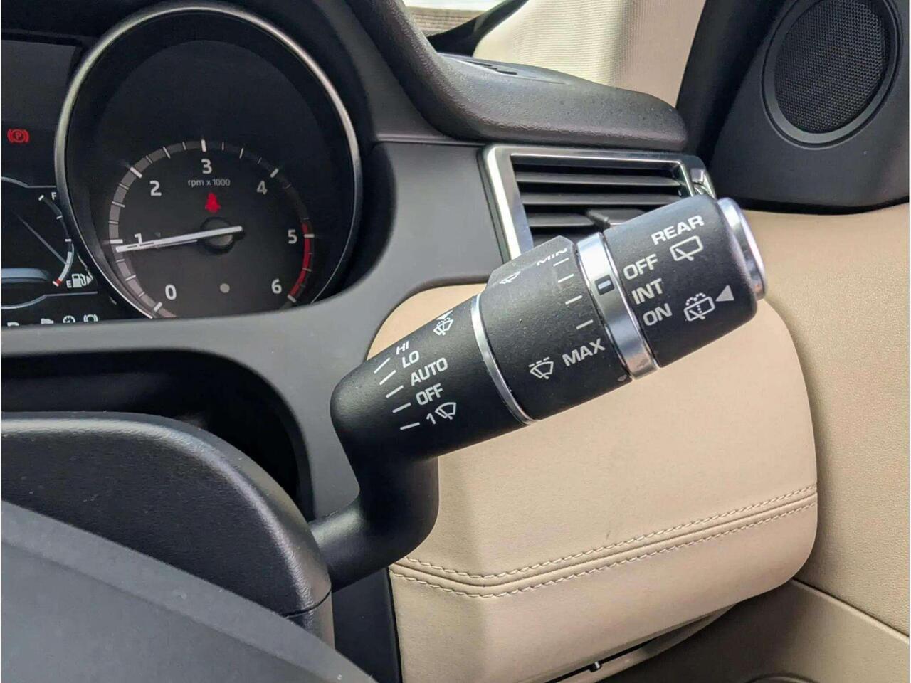 Land Rover Discovery Sport BX68HDU