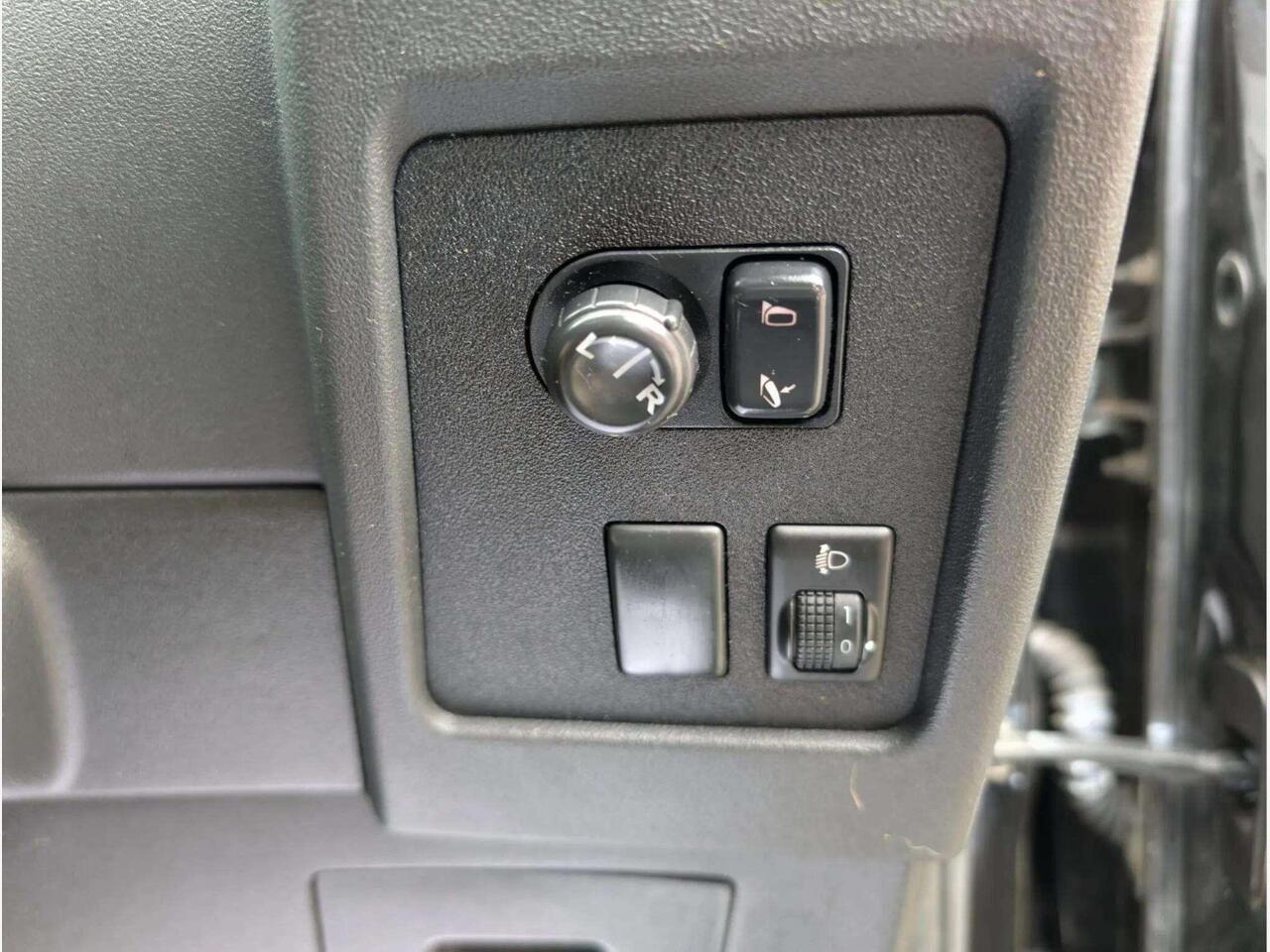Nissan Qashqai KT59UOA Nissan Qashqai KT59UOA