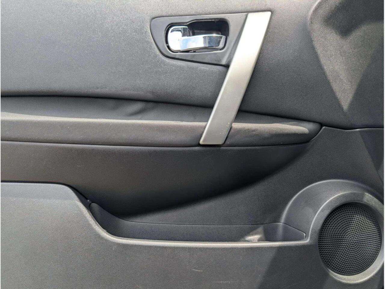 Nissan Qashqai KT59UOA Nissan Qashqai KT59UOA