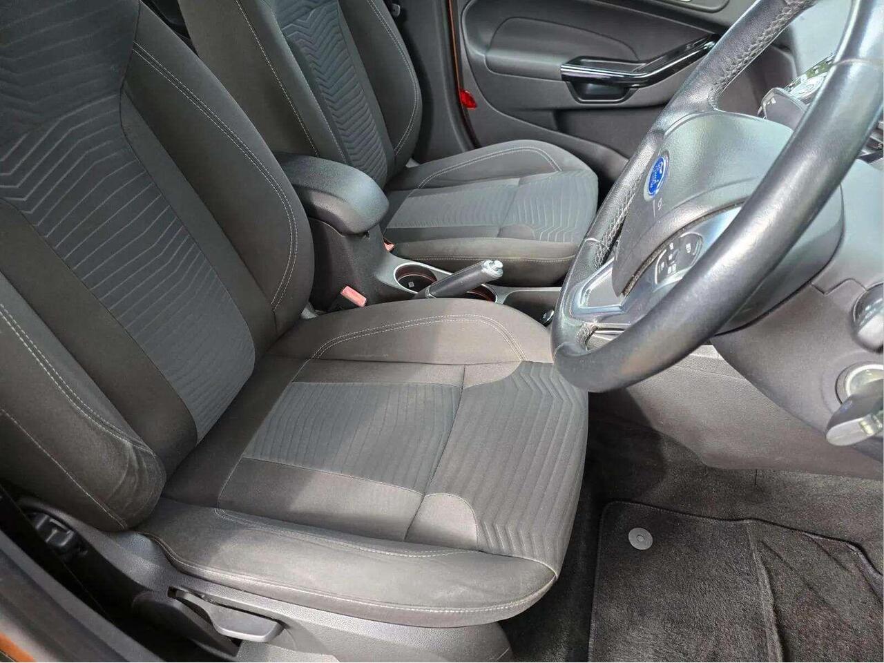 Ford Fiesta YR15YDU Ford Fiesta YR15YDU