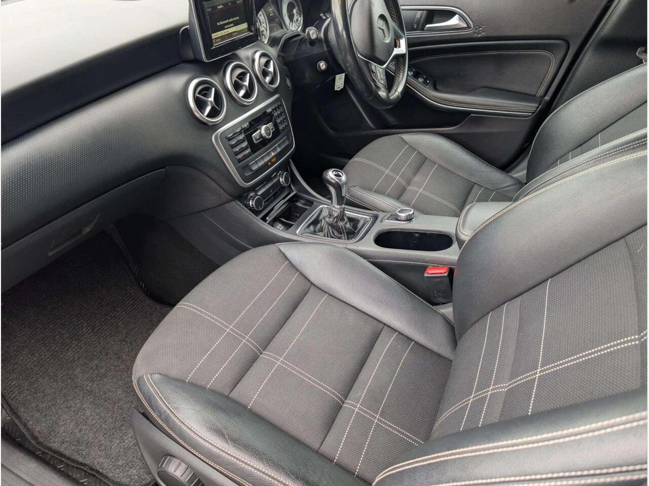 Mercedes-Benz A Class LP15NCF Mercedes-Benz A Class LP15NCF