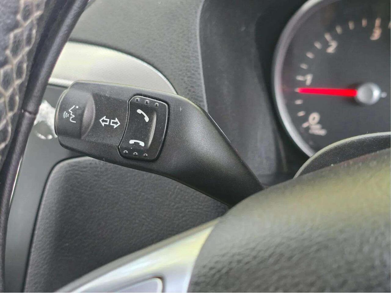 Ford S-Max LV13NSO