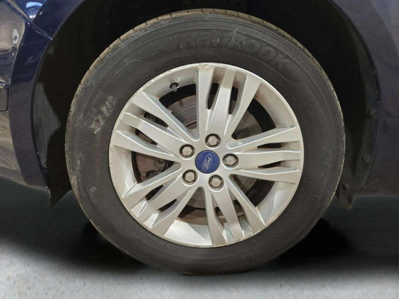 Ford S-Max LV13NSO