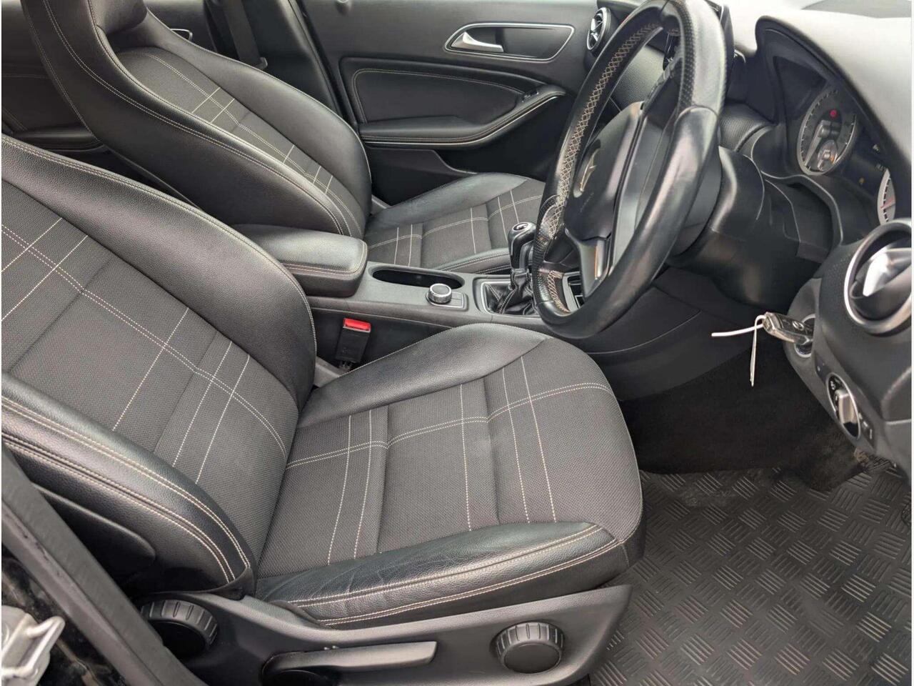 Mercedes-Benz A Class LP15NCF Mercedes-Benz A Class LP15NCF