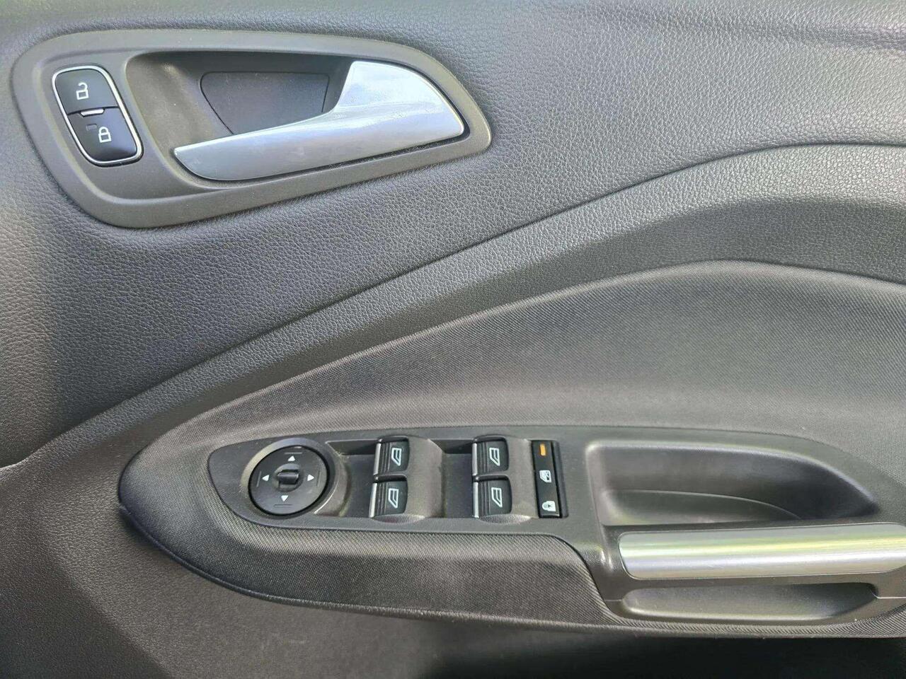 Ford Grand C-Max AP66DDU Ford Grand C-Max AP66DDU