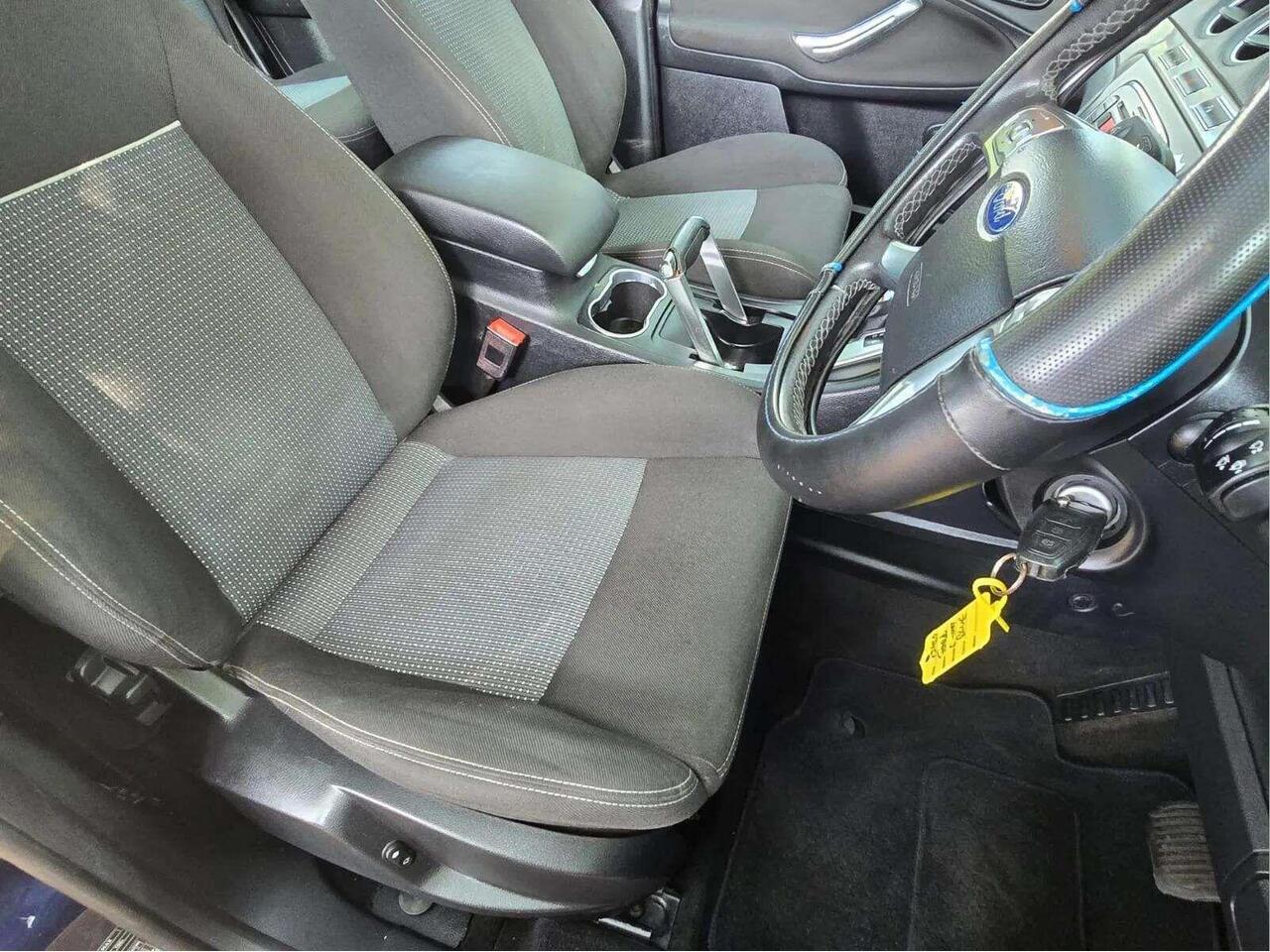 Ford S-Max LV13NSO
