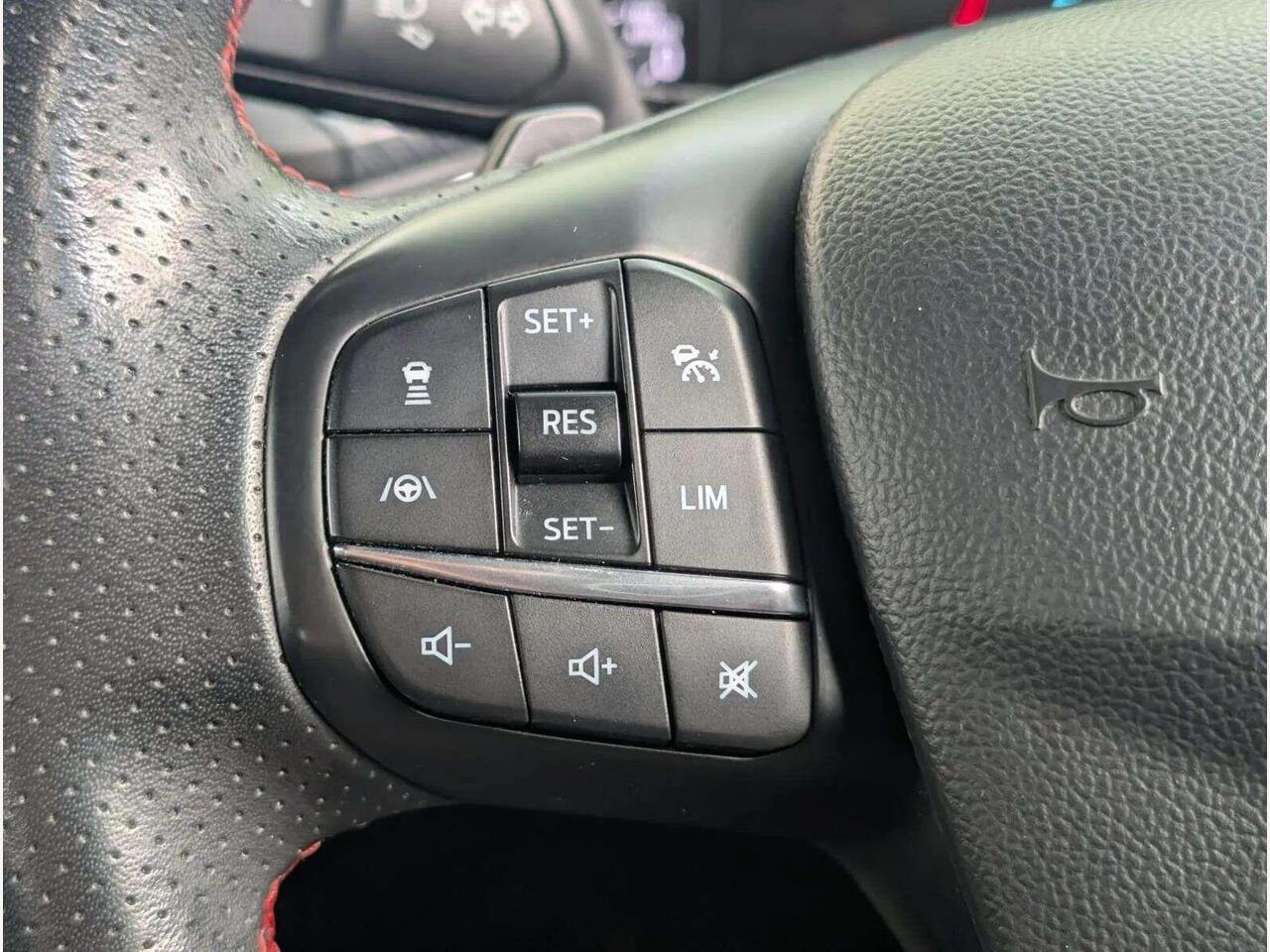 Ford Focus MM18WWJ