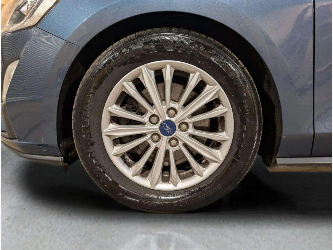 Ford Focus DS68YSW